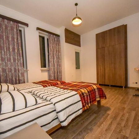 Apartment Soho Tabidze Kutaisi Exterior photo